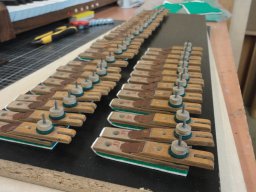 neu belederte Ventile unter der Tastesdf